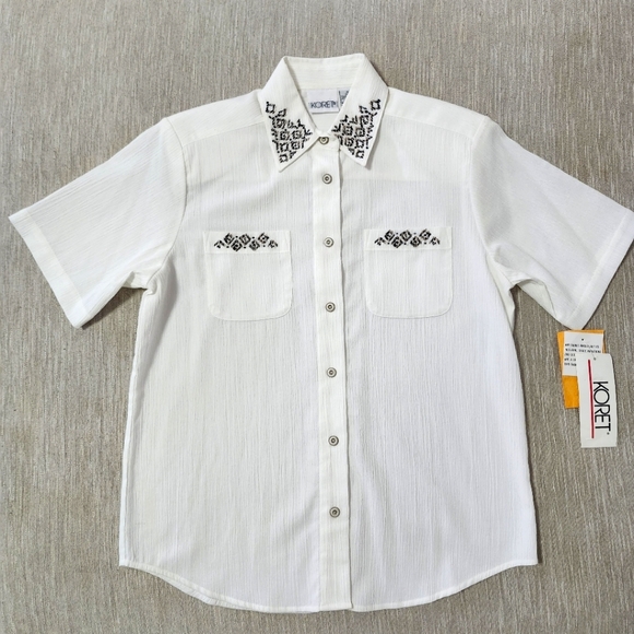 Koret Tops - Koret Bone Ivory White Embellished Collar Pockets Button Short SL Shirt Sz 8 NWT